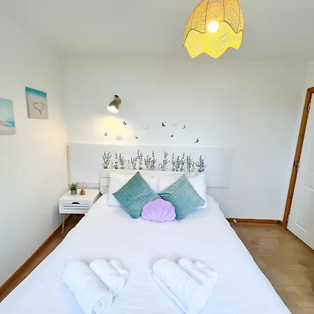 Happy Sandy Feet * Youghal