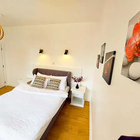 Happy Sandy Feet Villa Youghal